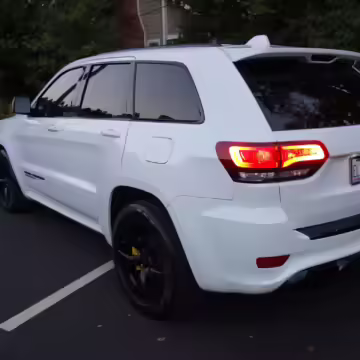 2018 Jeep Grand Cherokee Trackhawk — photo 4