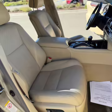 2017 Lexus LS 460 L — photo 29