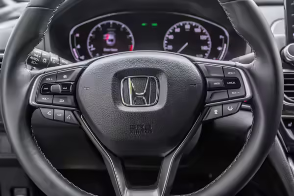 2020 Honda Accord 2.0T Sport — photo 39