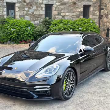 2023 Porsche Panamera Turbo S E-Hybrid — photo 17