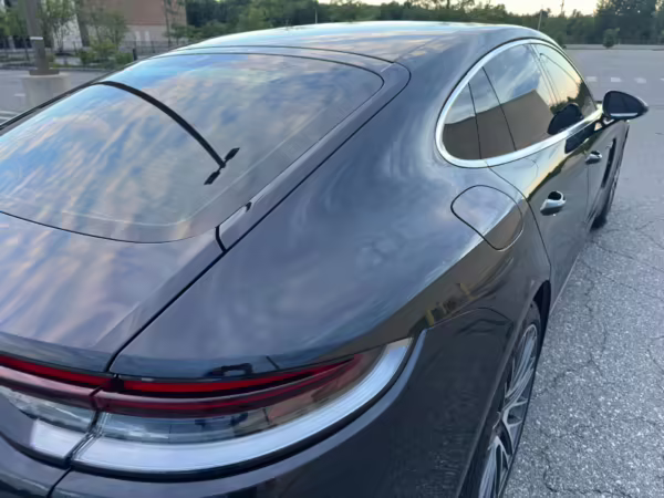 2023 Porsche Panamera Turbo S E-Hybrid — photo 66