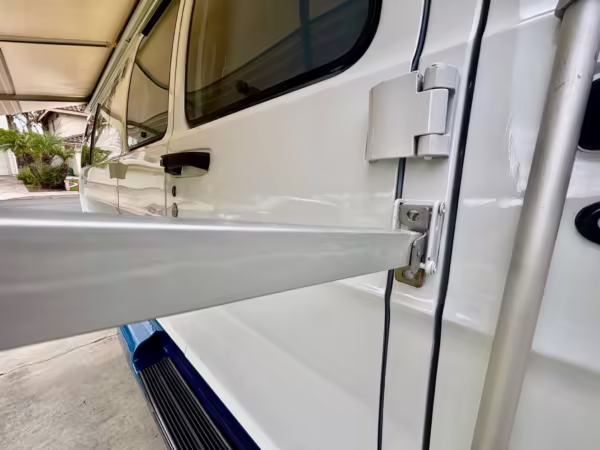 2000 Dodge Ram Van B3500 — photo 6