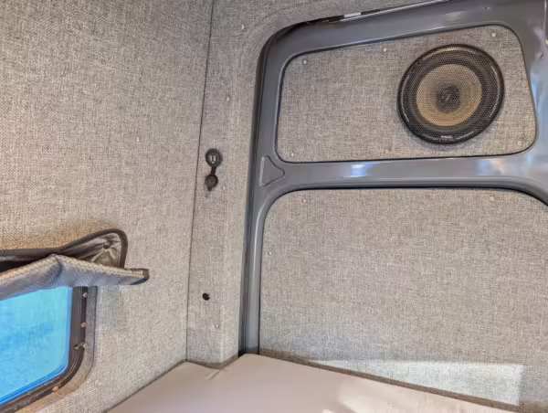 2017 Mercedes-Benz Sprinter 2500 4×4 — photo 50