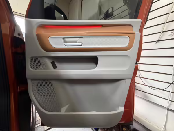 2025 Volkswagen ID. Buzz 1st Edition — photo 21