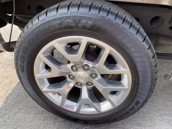2001 Chevrolet Silverado LS 1500 — photo 7