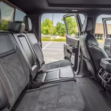 2023 Ford F-150 Raptor R — photo 5