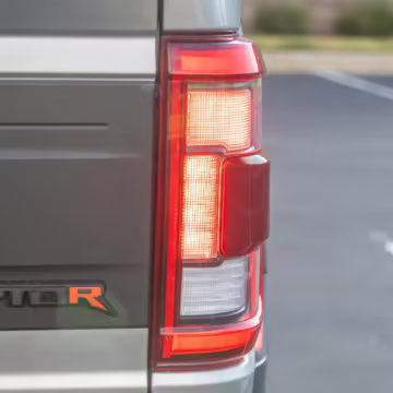 2023 Ford F-150 Raptor R — photo 8