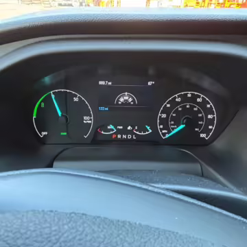 2022 Ford E-Transit 350 — photo 18