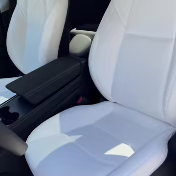2022 Tesla Model Y Long Range AWD — photo 51