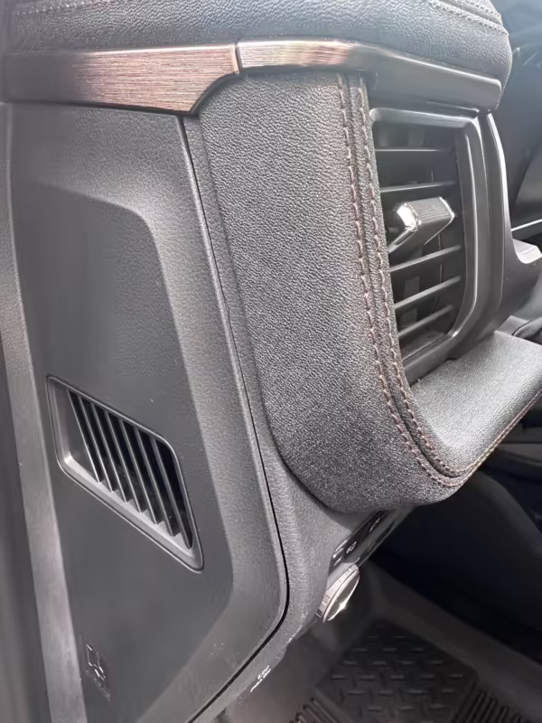 2022 Ford F-150 Lightning Lariat — photo 60