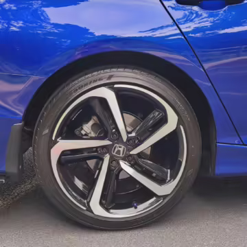 2019 Honda Accord — photo 13