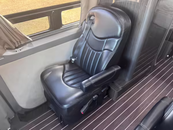 2015 Mercedes-Benz Sprinter 3500 Airstream Interstate — photo 44
