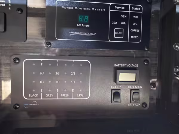 2015 Mercedes-Benz Sprinter 3500 Airstream Interstate — photo 32