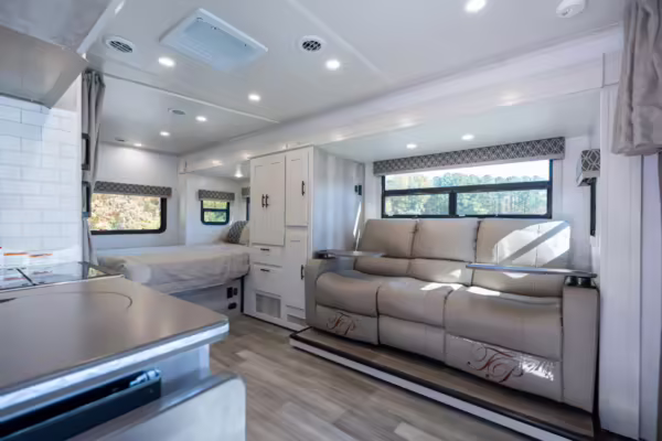 2023 Mercedes-Benz Sprinter 3500XD Isata 3 Series — photo 84