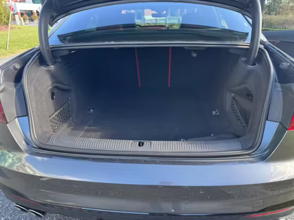 2021 Audi S4 Prestige — photo 35