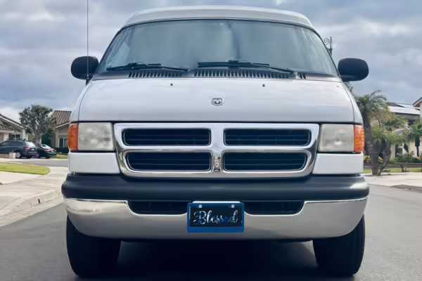 2000 Dodge Ram Van B3500 — photo 26