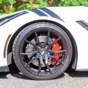 2015 Chevrolet Corvette Stingray Z51 Coupe — photo 21