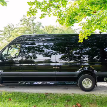 2023 Mercedes-Benz Sprinter 3500XD Ultimate Toys Coach — photo 44