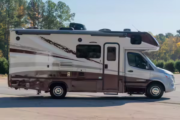 2023 Mercedes-Benz Sprinter 3500XD Isata 3 Series — photo 36