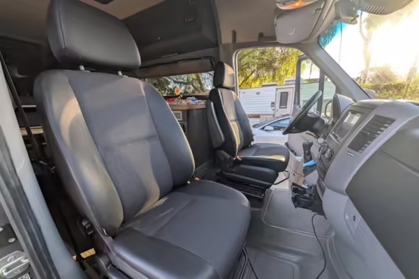 2017 Mercedes-Benz Sprinter 2500 4×4 — photo 58