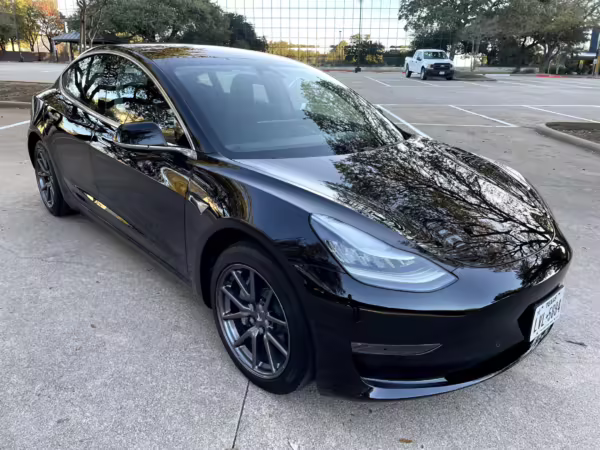 2018 Tesla Model 3 Mid Range RWD