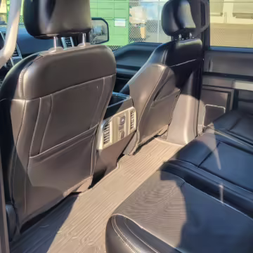 2015 Ford F-150 Lariat 4×4 — photo 22