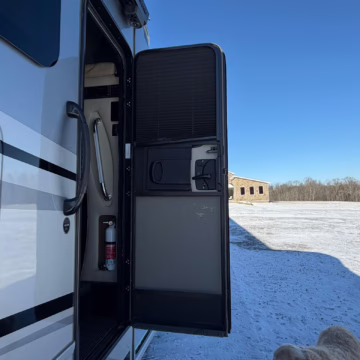 2020 Mercedes-Benz Sprinter 3500XD Tiffin Wayfarer 25QW Motorhome — photo 47