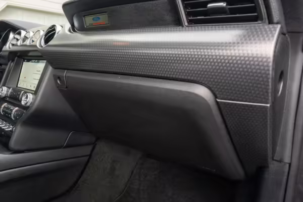2018 Ford Mustang GT Coupe Premium — photo 36