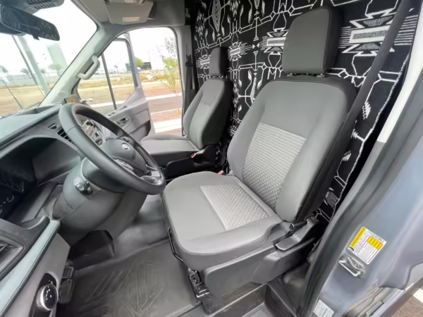 2021 Ford Transit 250 — photo 30
