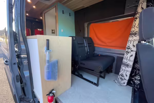 2021 Ford Transit 250 — photo 37