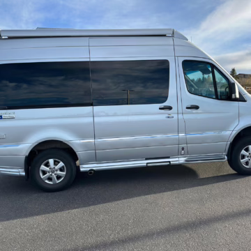2021 Mercedes-Benz Sprinter 2500 Airstream Interstate 19 Tommy Bahama Edition 4×4 — photo 7