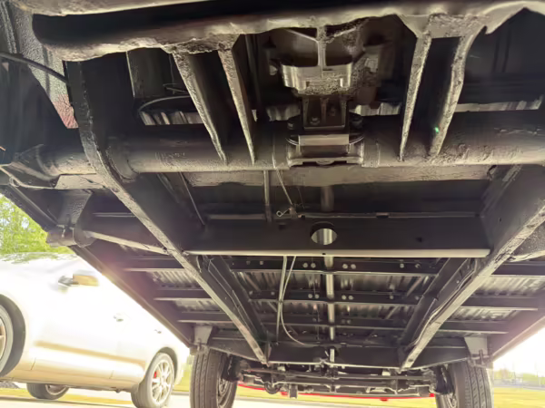 1975 Volkswagen Bus — photo 64