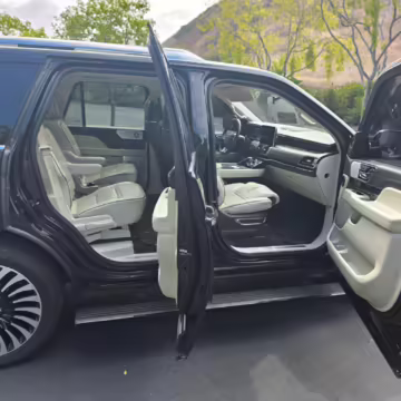 2018 Lincoln Navigator Black Label — photo 39