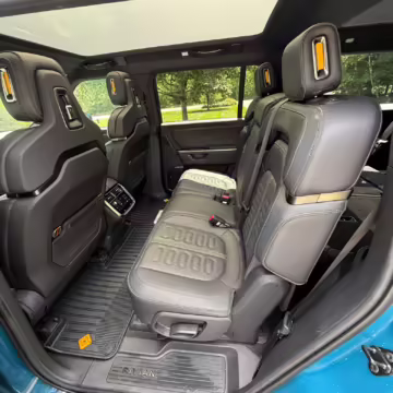 2025 Rivian R1S Adventure Edition — photo 49