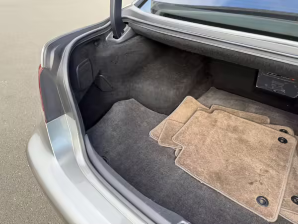 2017 Lexus LS 460 L — photo 49