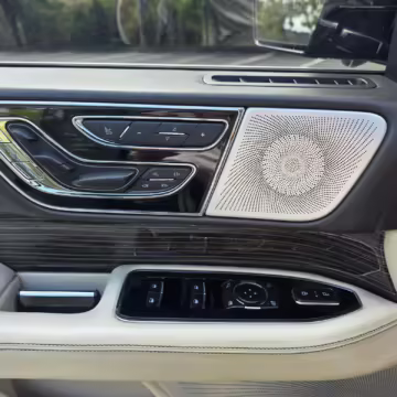 2018 Lincoln Navigator Black Label — photo 62