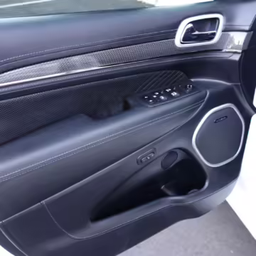 2018 Jeep Grand Cherokee Trackhawk — photo 75