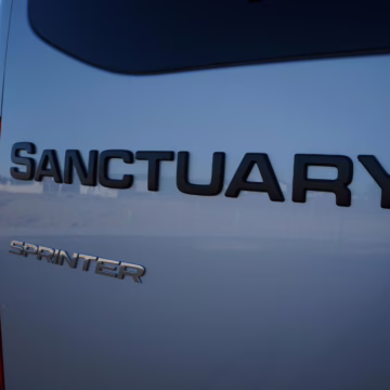 2022 Mercedes-Benz Sprinter 2500 Thor Sanctuary 4×4 — photo 6