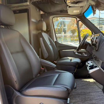 2021 Mercedes-Benz Sprinter 2500 Thor Tranquility 4×4 — photo 25