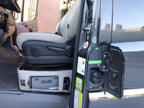 2019 Mercedes-Benz Sprinter 3500XD Roadtrek RS Adventurous — photo 67