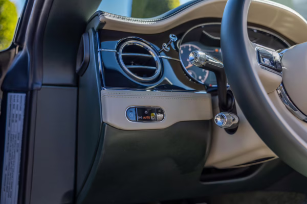2021 Bentley Continental GTC V8 — photo 74