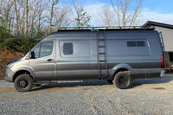 2022 Mercedes-Benz Sprinter 3500XD — photo 31