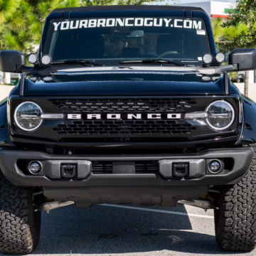 2025 Ford Bronco Heritage Edition — photo 25